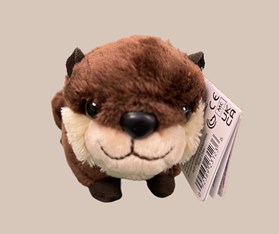 Spotter the Otter plush toy front