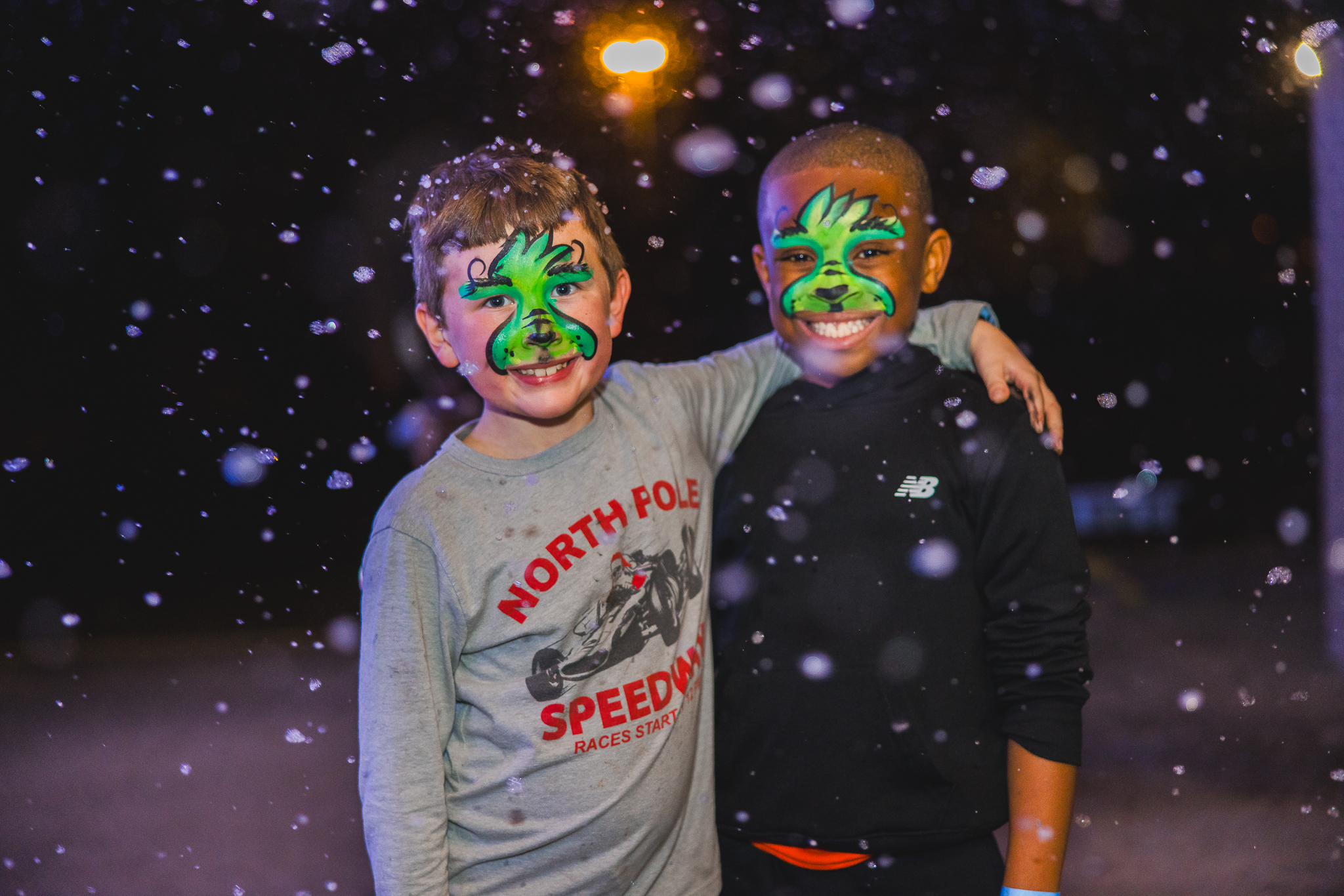 friends at snow much fun at the Mississippi museum of natural science