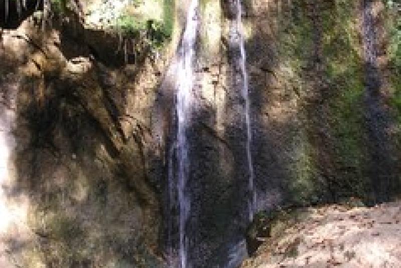 Clark Creek Waterfall2